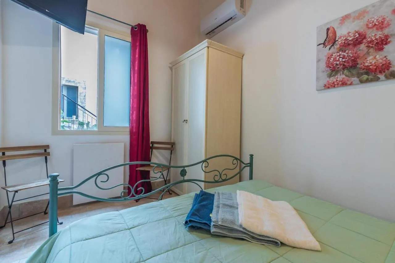 Il Riad Del Capitano Syrakuzy Apartament